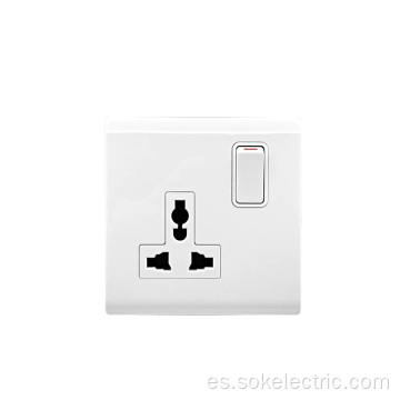 Enchufe de interruptor universal personalizado con puerta protectora 13A